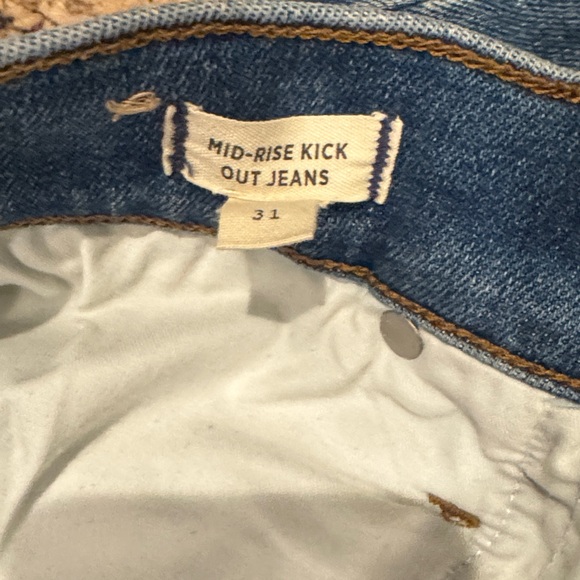 Madewell Mid Rise Kick-Out Jeans    size 31 - Picture 3 of 3